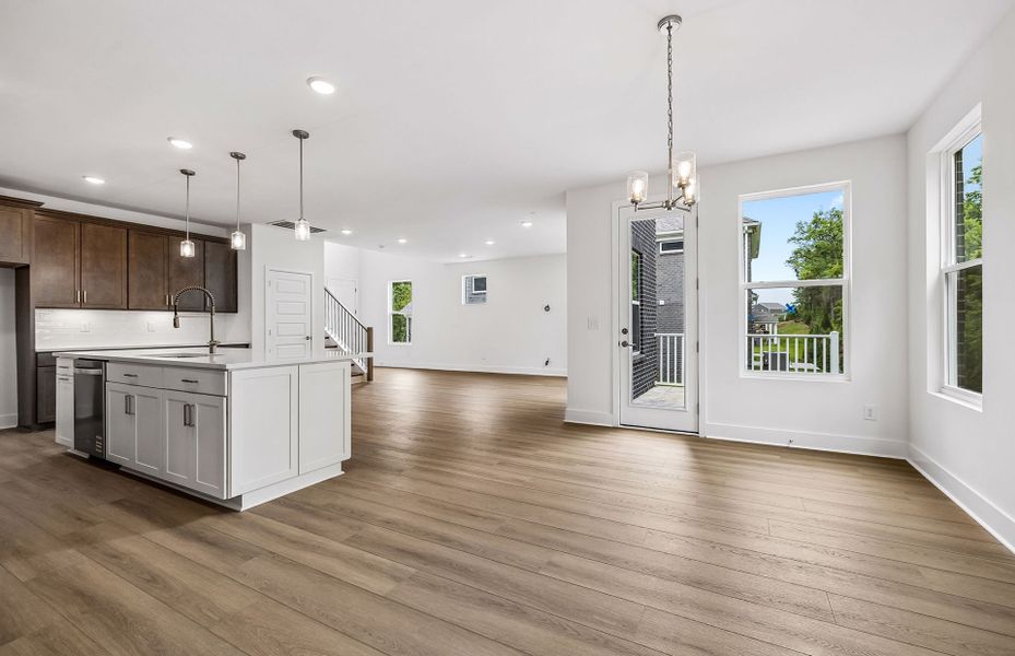 Spacious, unfurnished interior of a new home in Devonshire, Mount Juliet (Image 51).