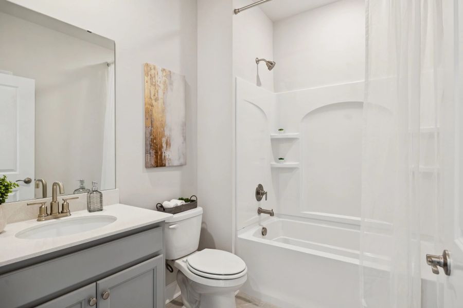 Secondary Bathroom | For representation purposes only. Options and layout may vary by community and home plan. Secondary Bathroom | For representation purposes only. Options and layout may vary by community and home plan.