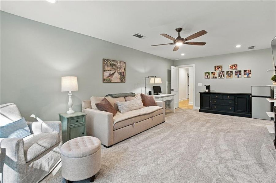 Furnished interior view inside a new home in , Auburn (Image 72).