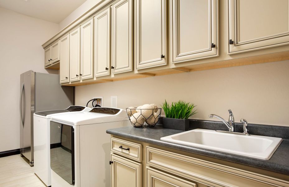 Representative furnished interior of a home built from the Messina by Pulte Homes in Harvest - Enchantment Series, Queen Creek (Image 7).