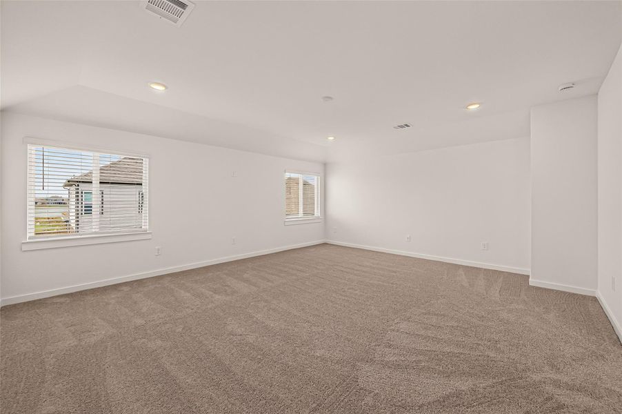 Spacious, unfurnished interior of a new home in Foxtail Palms, Manvel (Image 42). Spacious, unfurnished interior of a new home in Foxtail Palms, Manvel (Image 42).