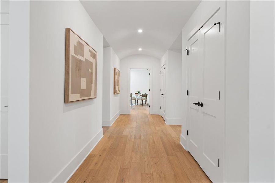 Spacious, unfurnished interior of a new home in , Roswell (Image 26).