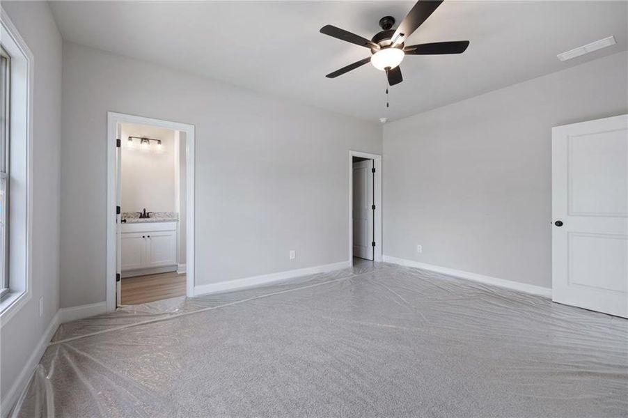 Spacious, unfurnished interior of a new home in , Carrollton (Image 25). Spacious, unfurnished interior of a new home in , Carrollton (Image 25).