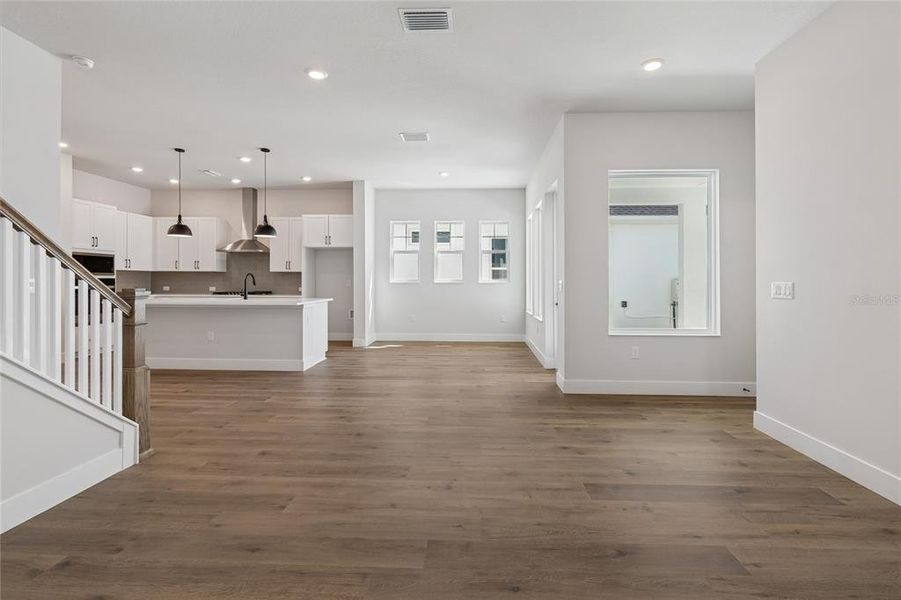 Spacious, unfurnished interior of a new home in Emerald Landing at Waterside at Lakewood Ranch – Cottage Series, Sarasota (Image 18).