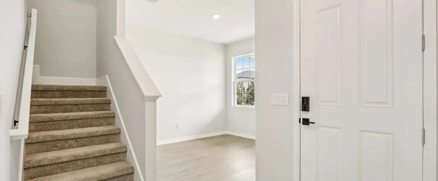 Foyer into the home - Representative images and renderings are for illustrative purposes. Actual structural options and design finishes of home may vary.