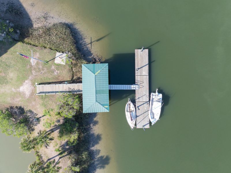 Community amenities in , Charleston (Image 39). Community amenities in , Charleston (Image 39).