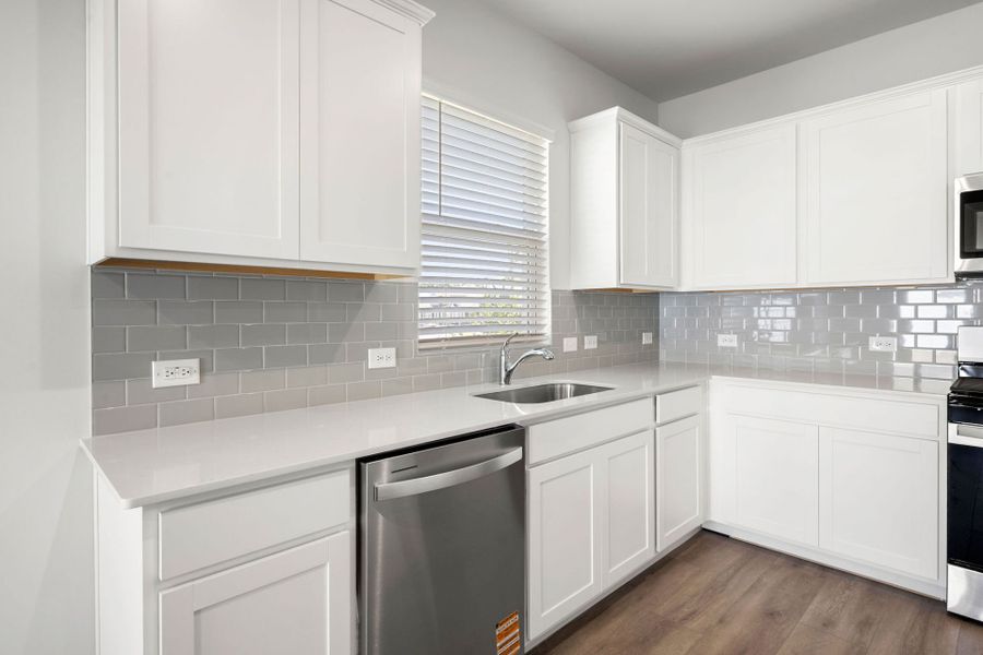 Furnished interior view inside a new home in Heartwood, Richmond Hill (Image 3). Furnished interior view inside a new home in Heartwood, Richmond Hill (Image 3).