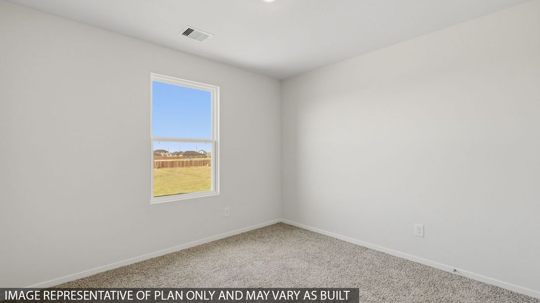 Spacious, unfurnished interior of a new home in Lexington Heights, Willis (Image 18).