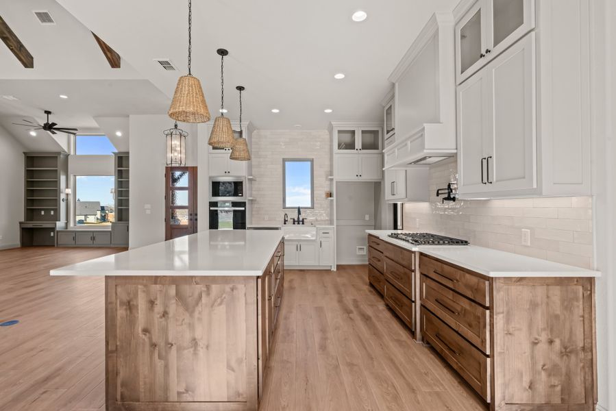 Furnished interior view inside a new home in Parker Meadows, Weatherford (Image 5).