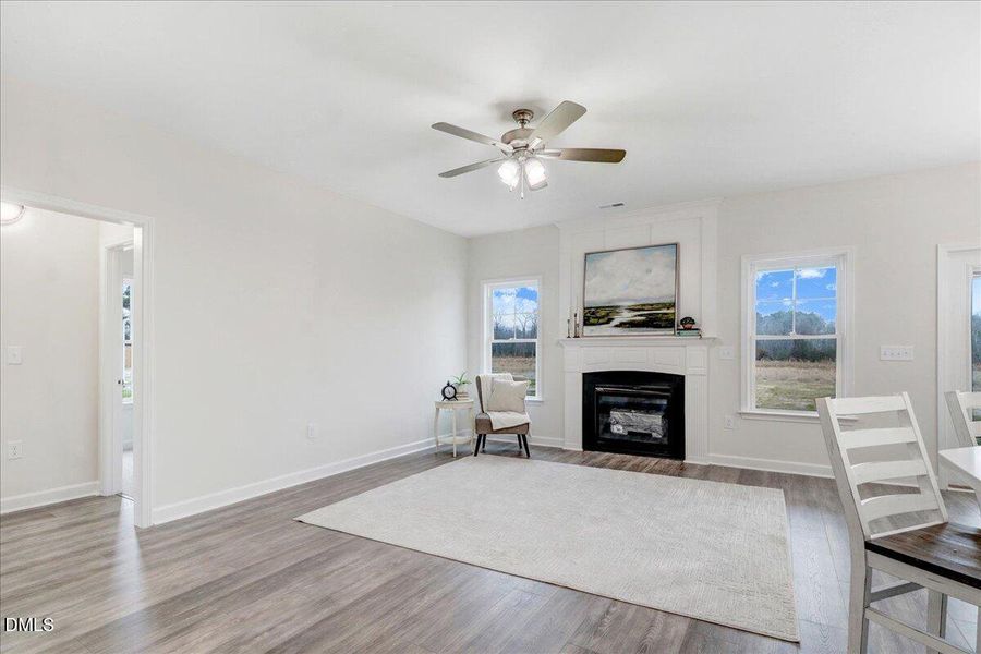 16-305 Creeks Edge Dr-16