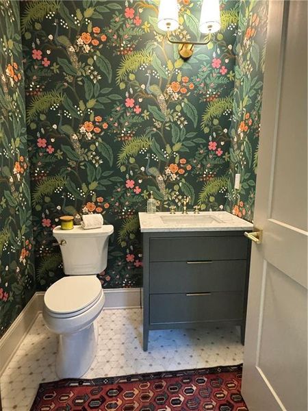 Furnished interior view inside a new home in , Woodstock (Image 47).