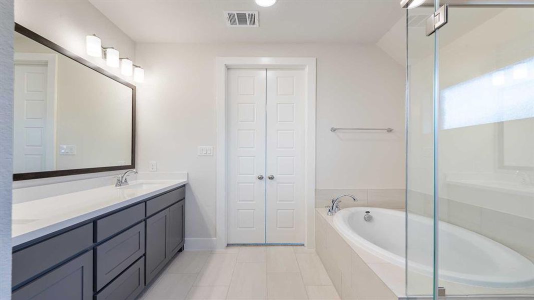 Furnished interior view inside a new home in The Heights At Uptown Celina 45', Celina (Image 9). Furnished interior view inside a new home in The Heights At Uptown Celina 45', Celina (Image 9).