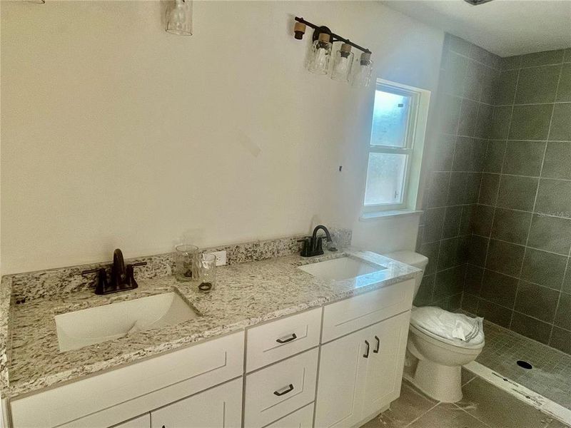 Image 10 of a home in .