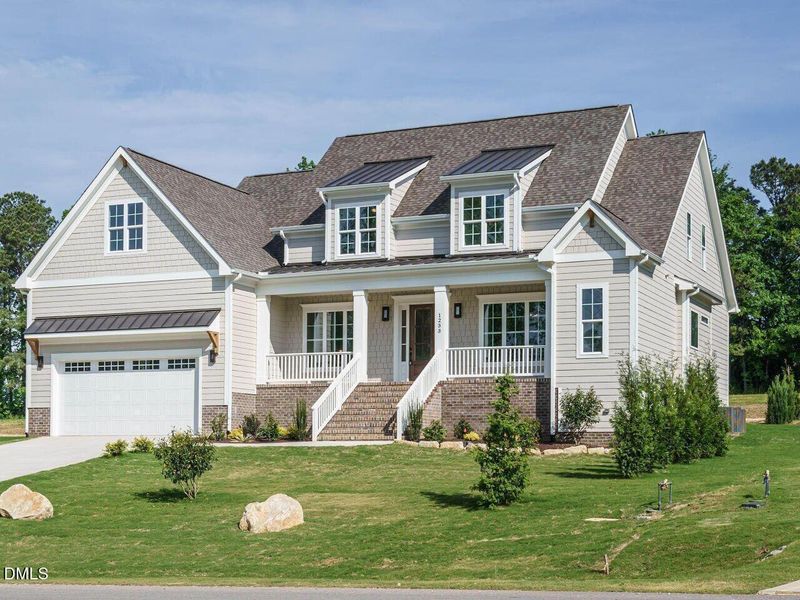 002-1280x960-corner-view