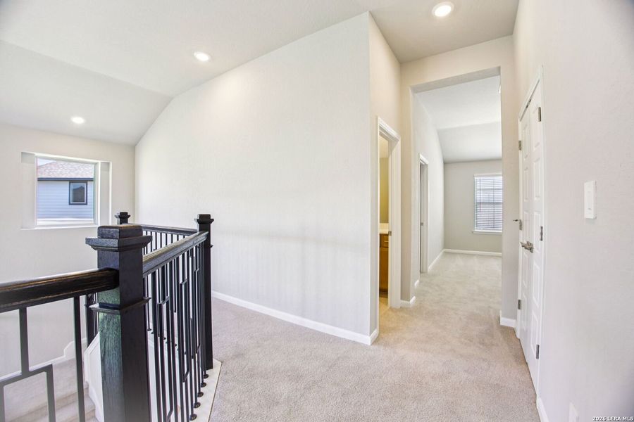 Spacious, unfurnished interior of a new home in , San Antonio (Image 46).