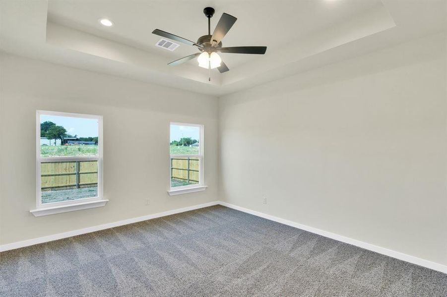Spacious, unfurnished interior of a new home in , Palmer (Image 22).