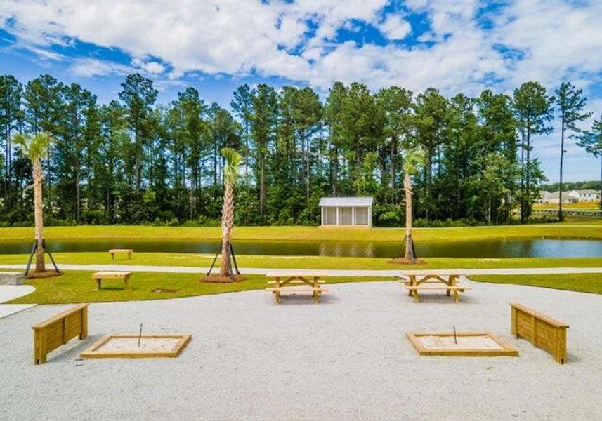 Community amenities in , Summerville (Image 28).