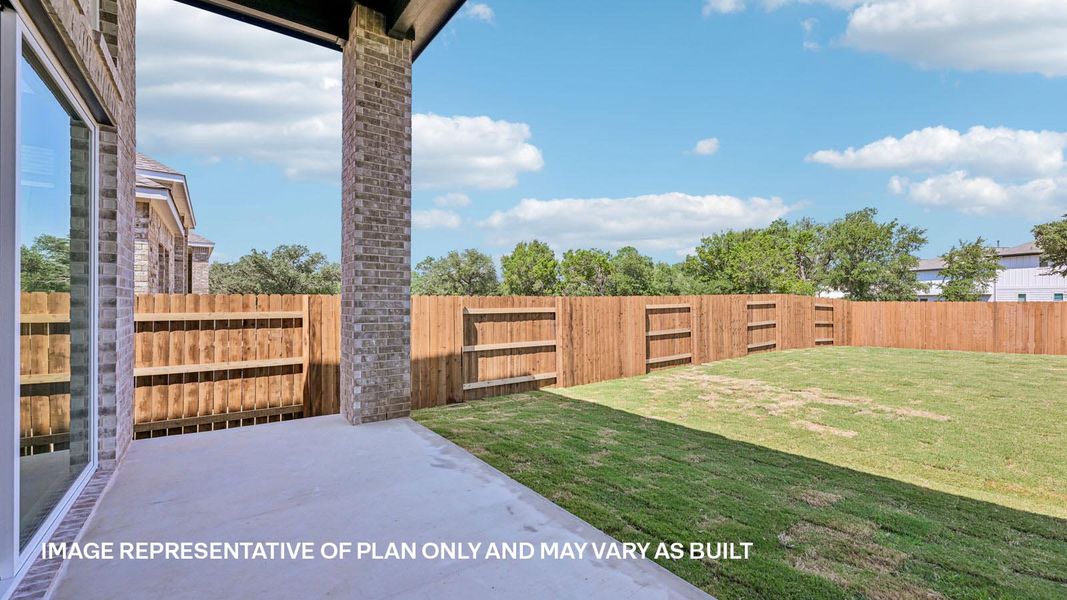 Representative exterior details of a home built from the The Edinburg by D.R. Horton in The Enclave at Bar W Ranch, Leander (Image 22).