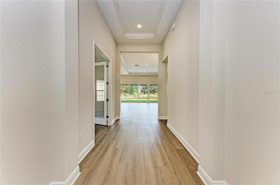 Spacious, unfurnished interior of a new home in Hawkstone, Lithia (Image 30).