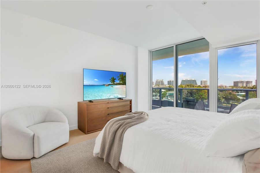 Furnished interior view inside a new home in , Miami Beach (Image 10).