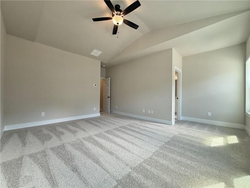 Spacious, unfurnished interior of a new home in , Tucker (Image 10).