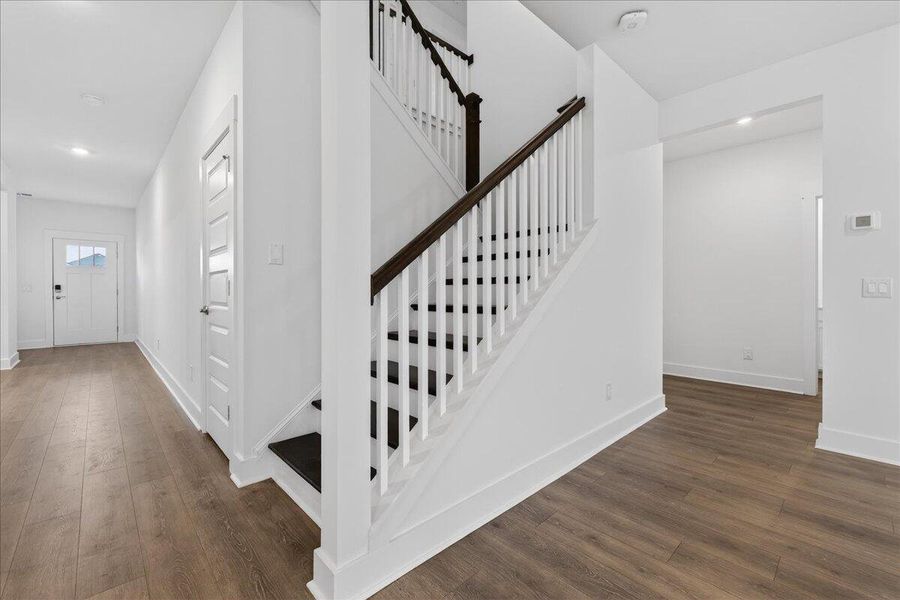 Spacious, unfurnished interior of a new home in , Summerville (Image 38). Spacious, unfurnished interior of a new home in , Summerville (Image 38).