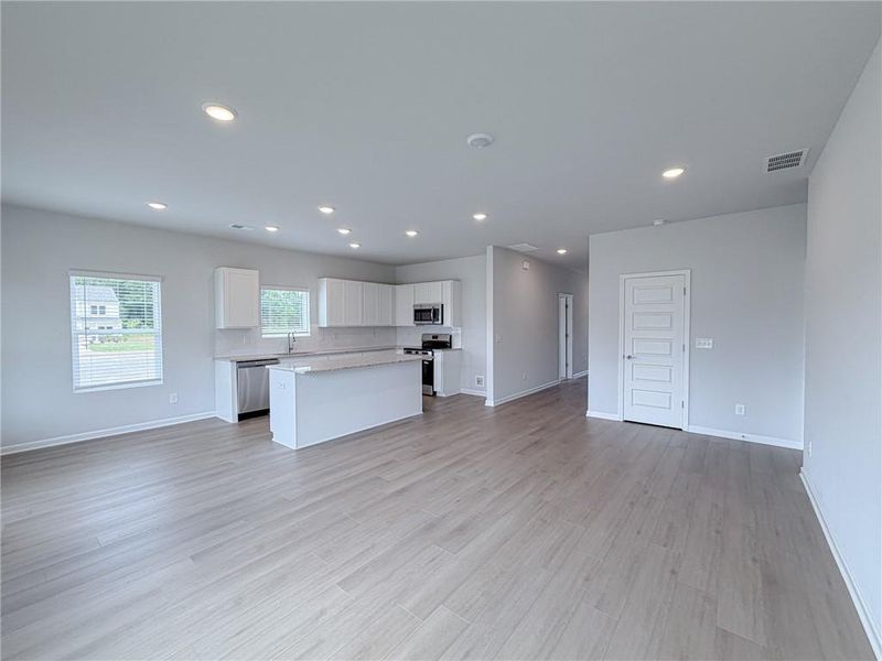 Spacious, unfurnished interior of a new home in , Rockmart (Image 14).