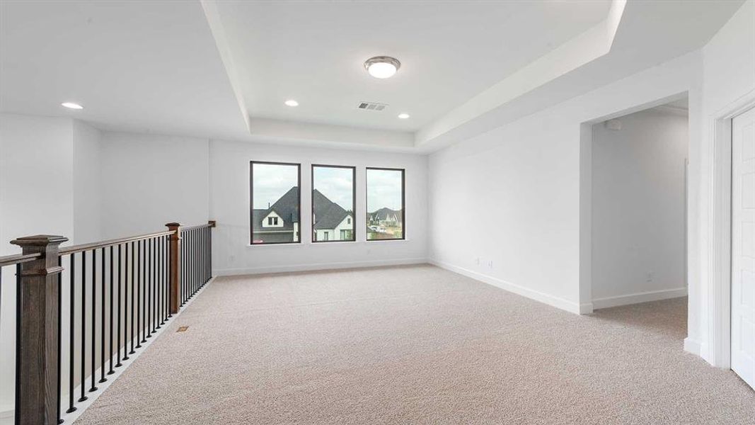 Spacious, unfurnished interior of a new home in The Lakes Of Somercrest 60', Midlothian (Image 21). Spacious, unfurnished interior of a new home in The Lakes Of Somercrest 60', Midlothian (Image 21).