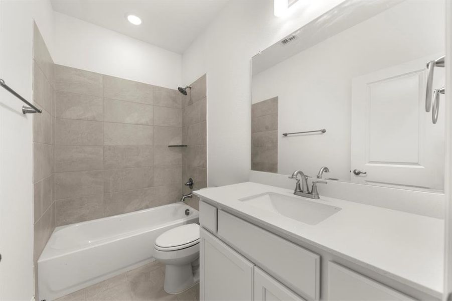 05. 2449 Wheatfield - 2ND Bath