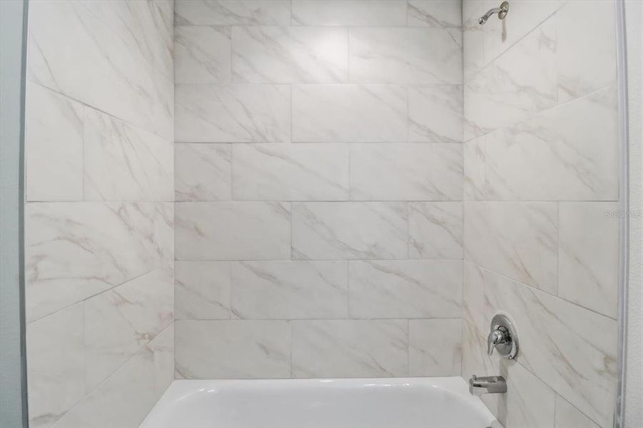 Close-up of interior finishes inside a home in , Citrus Springs (Image 14).