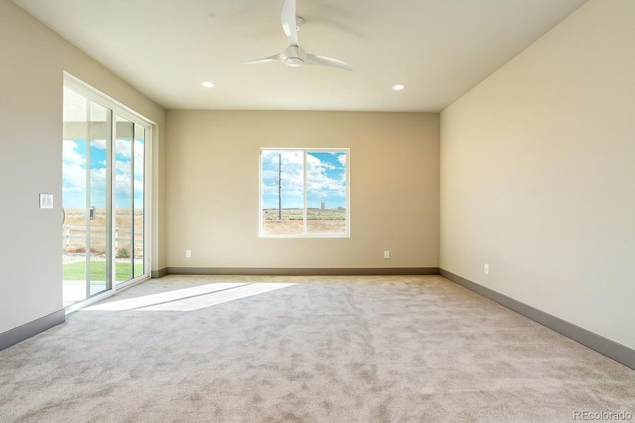Spacious, unfurnished interior of a new home in , Pueblo (Image 24).