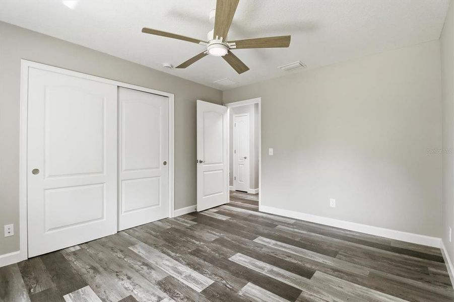 Spacious, unfurnished interior of a new home in , Dunnellon (Image 27). Spacious, unfurnished interior of a new home in , Dunnellon (Image 27).
