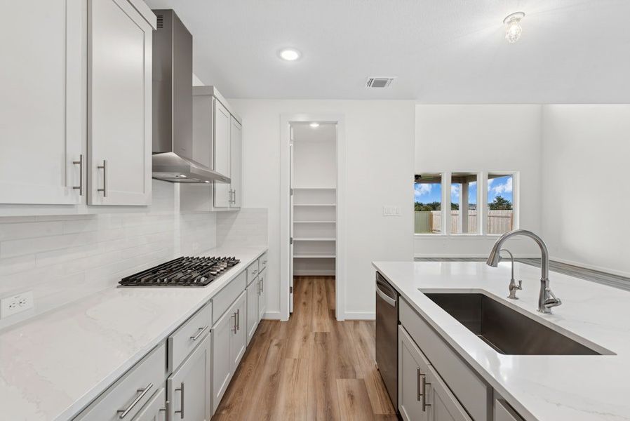 Furnished interior view inside a new home in Santa Rita Ranch, Georgetown (Image 10).