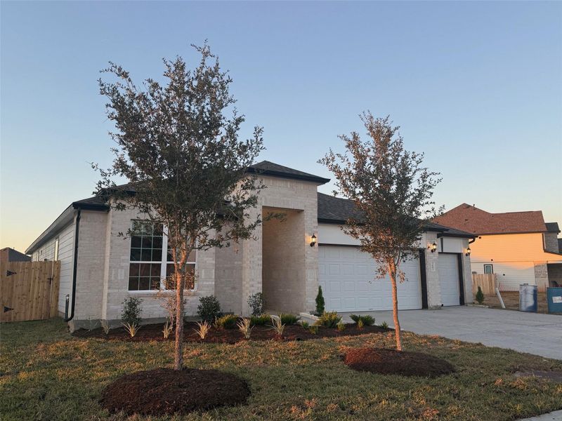 Image 21 of a home in Bluestem.