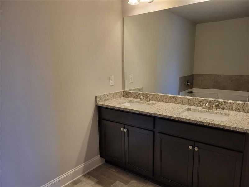 Image 14 of a home in . Image 14 of a home in .