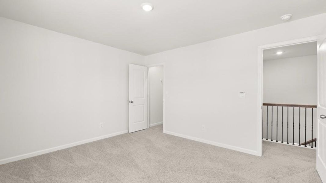 Spacious, unfurnished interior of a new home in Hamptons at Riverwood East, Dallas (Image 16).