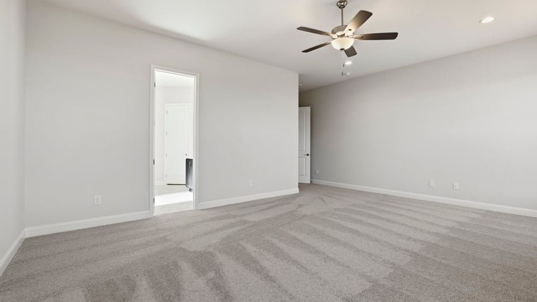 Spacious, unfurnished interior of a new home in Alder Pond, Campobello (Image 36).