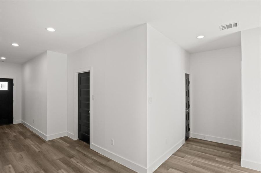 Spacious, unfurnished interior of a new home in , Purdon (Image 25).