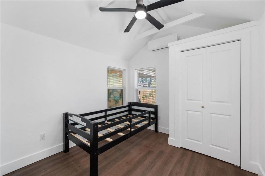 Image 27 of a home in .