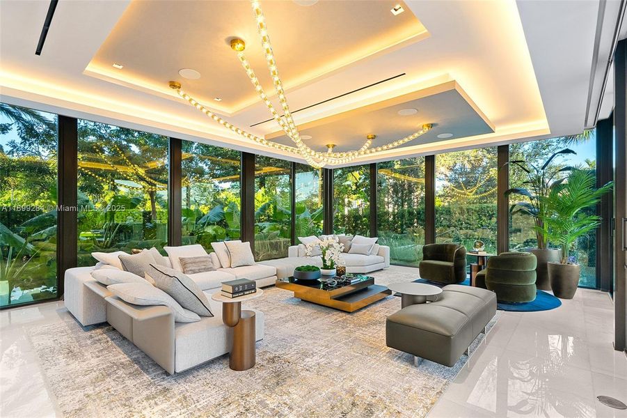 Community amenities in , Miami (Image 39).