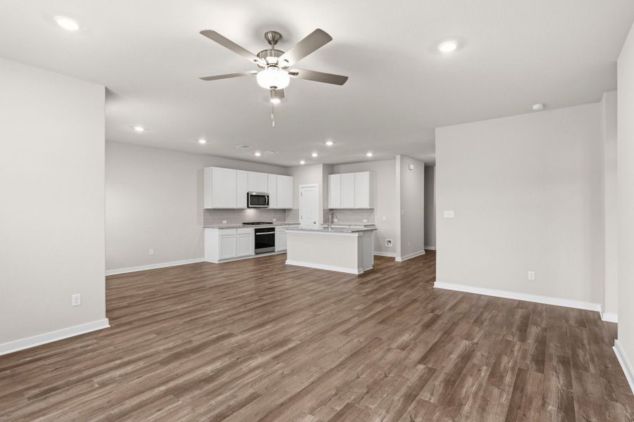 New Home in Cedar Creek, TX.  - Slide 16