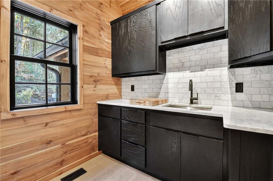 Furnished interior view inside a new home in , Blue Ridge (Image 8). Furnished interior view inside a new home in , Blue Ridge (Image 8).