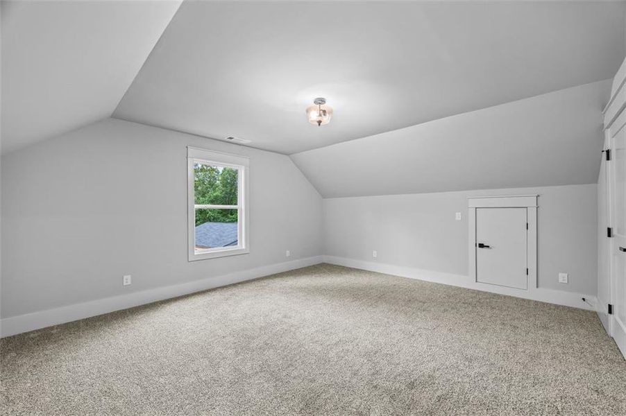 Spacious, unfurnished interior of a new home in , Monroe (Image 51).