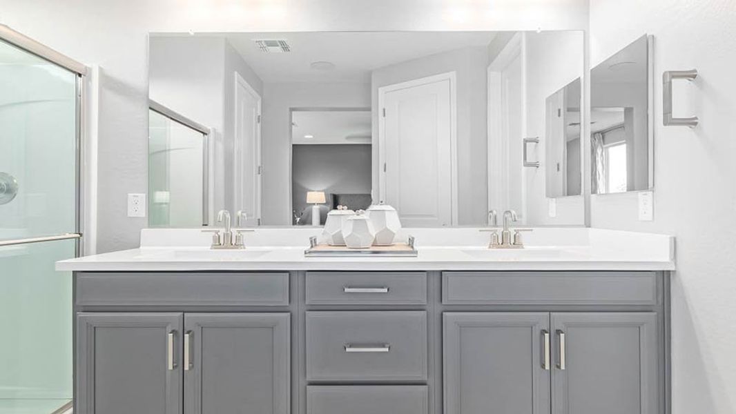 Image 32 representing the Sapphire by Taylor Morrison in Paradisi Encore Collection, Surprise, AZ.