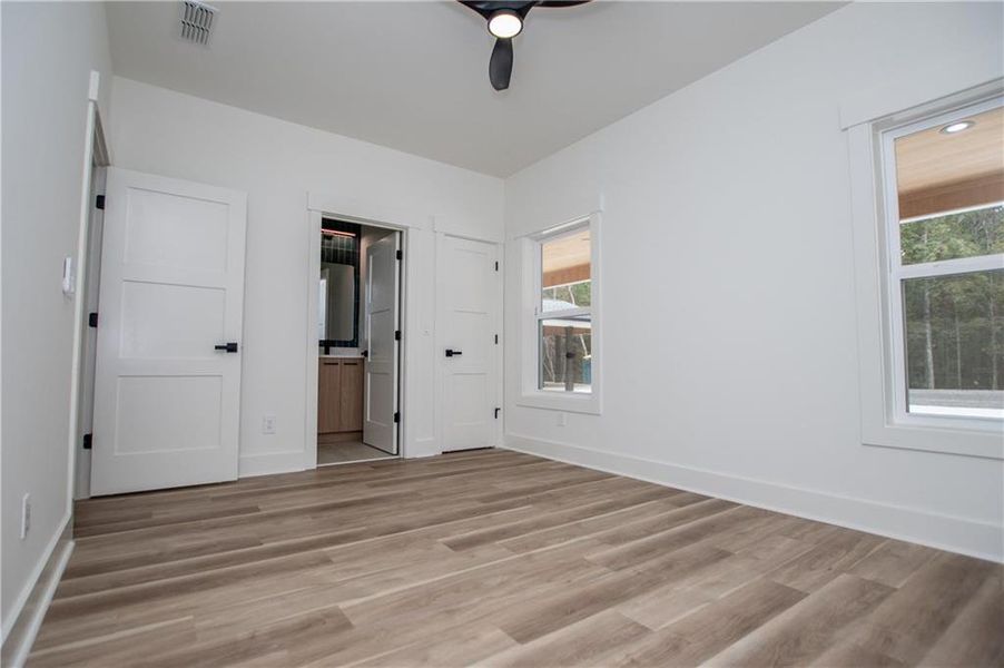 Spacious, unfurnished interior of a new home in , Newnan (Image 39).