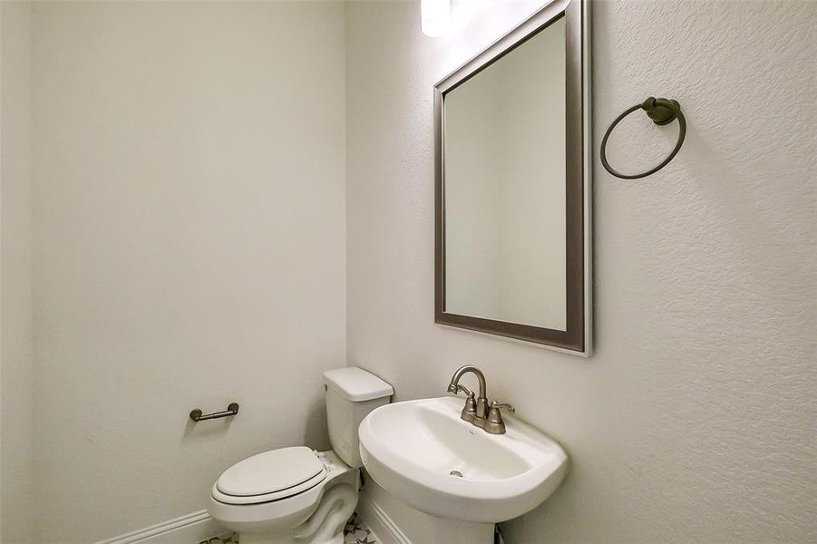 Furnished interior view inside a new home in Sienna 65', Missouri City (Image 7). Furnished interior view inside a new home in Sienna 65', Missouri City (Image 7).