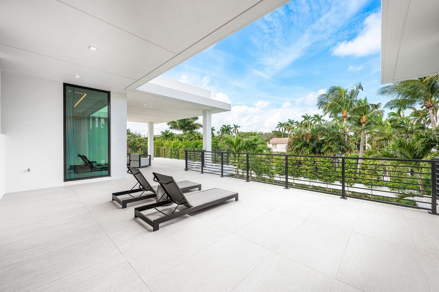 481_Thatch_Palm_Drive_65