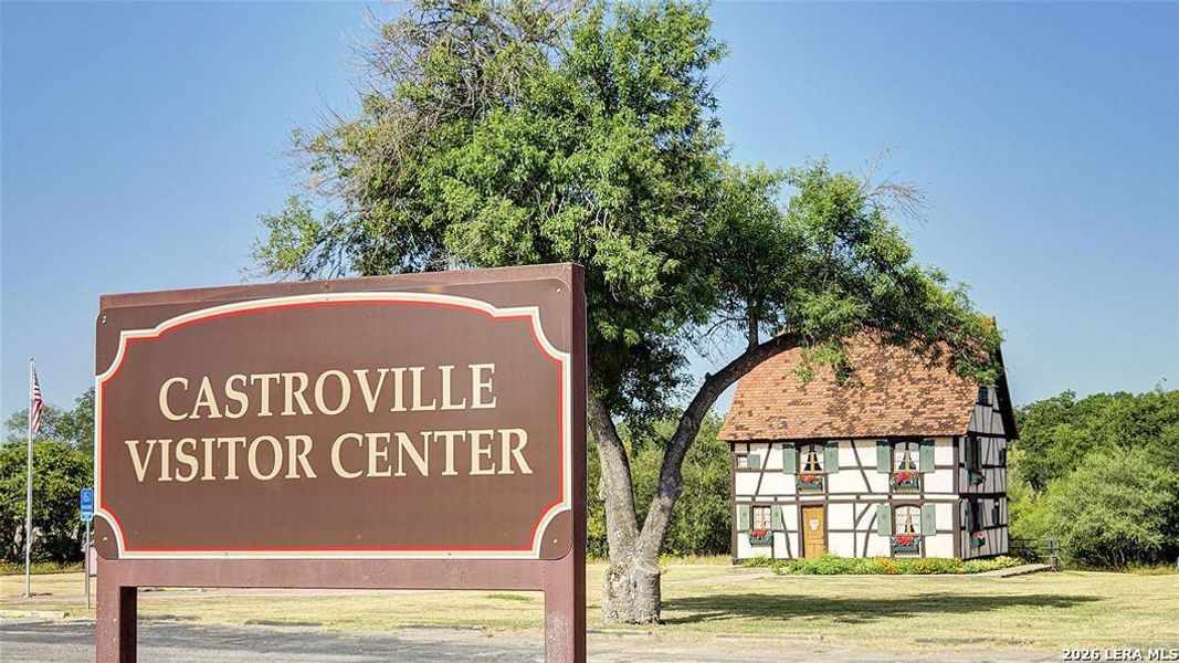 Image 7 of a home in Alsatian Oaks. Image 7 of a home in Alsatian Oaks.