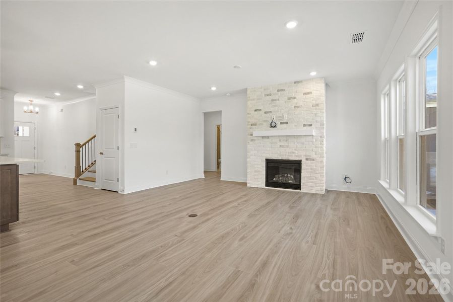 Spacious, unfurnished interior of a new home in Forest Creek, Waxhaw (Image 46).