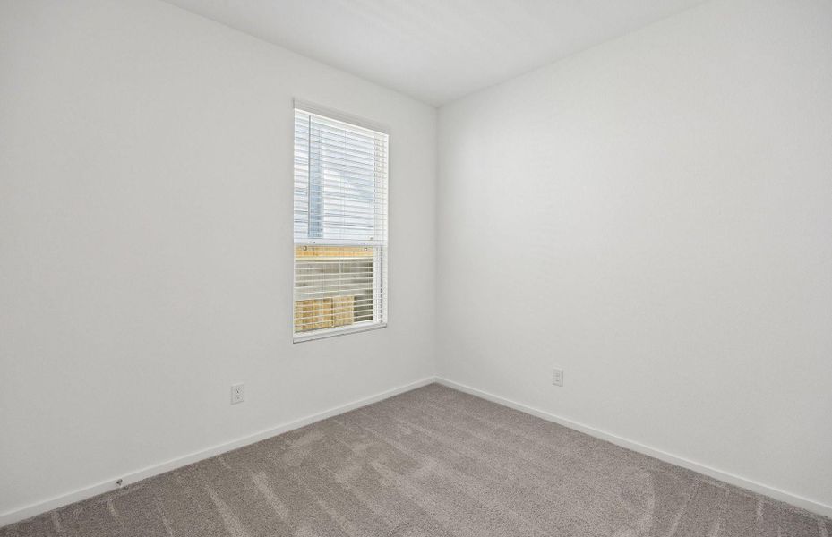 Spacious, unfurnished interior of a new home in Stokesbury, Waller (Image 20).